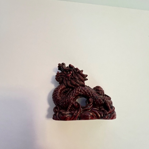 Vintage Chinese Red Resin Dragon Figurine Sculpture Feng Shui Decor - Picture 4 of 5